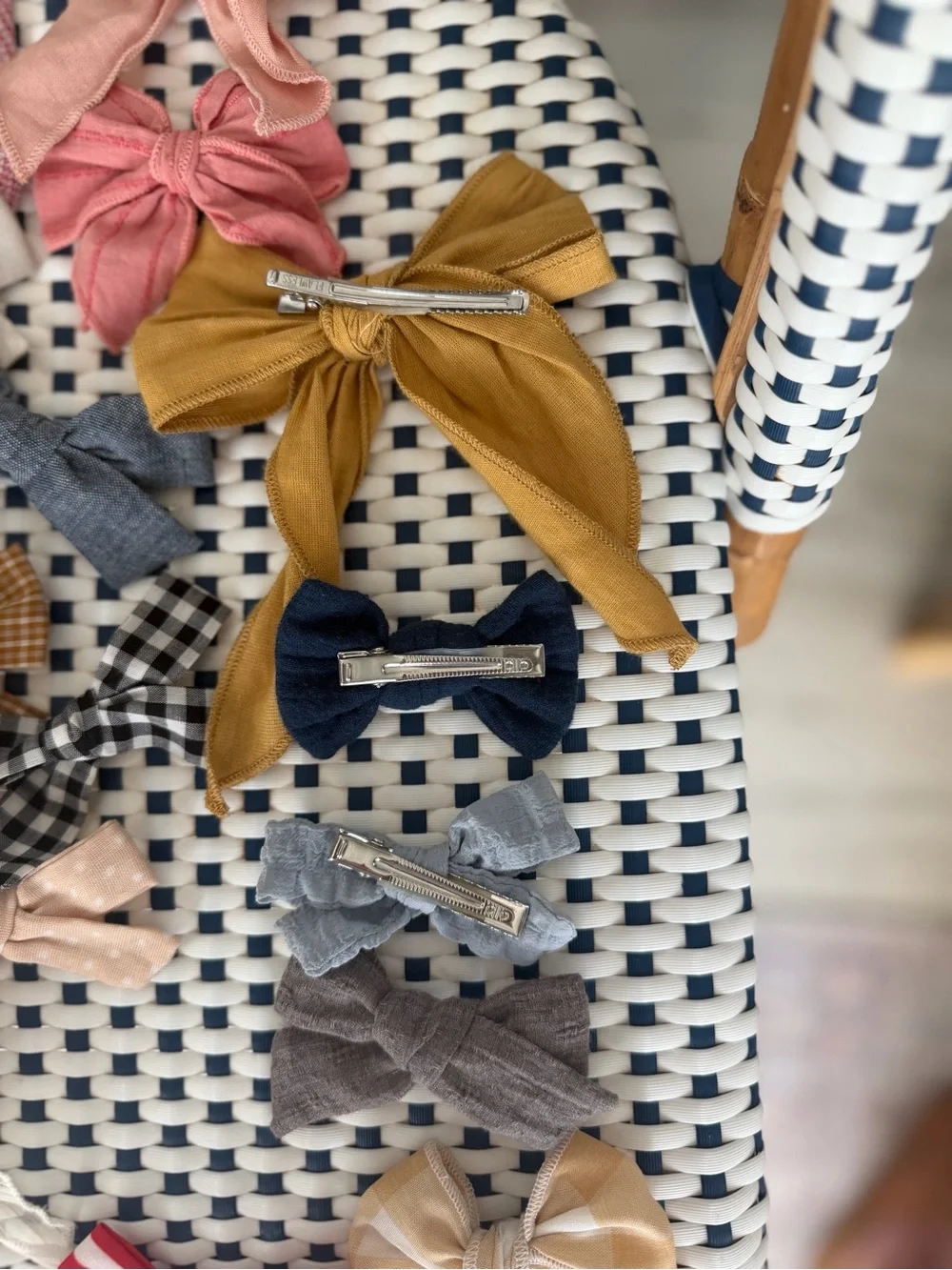 Little Poppy Co- Assorted Kids Bow Hair Clips